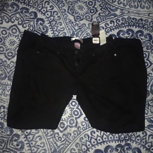 Black Skinny Jeans